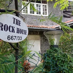 The Rock House Homestay Katunayake